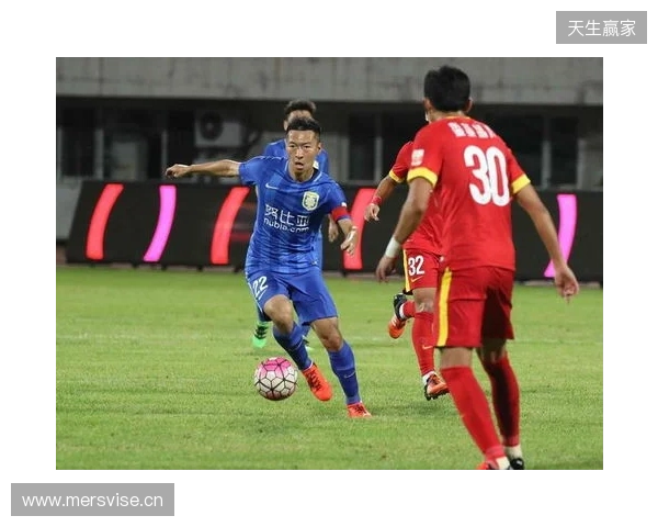 北青：吴曦接近续约申花，有经纪人表示若他在转会市场会很抢手