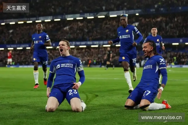 乔-科尔:预测切尔西2-0阿森纳,面对强队蓝军从不会掉链子 乔-科尔:预测切尔西2-0阿森纳,面对强队蓝军从不会掉链子