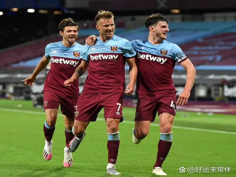 罗马诺:西汉姆联和切尔西已谈妥租借迪萨西,在等球员做决定